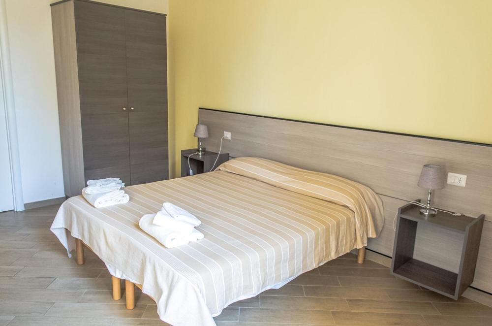 La Formica Hotel Civitavecchia Bagian luar foto